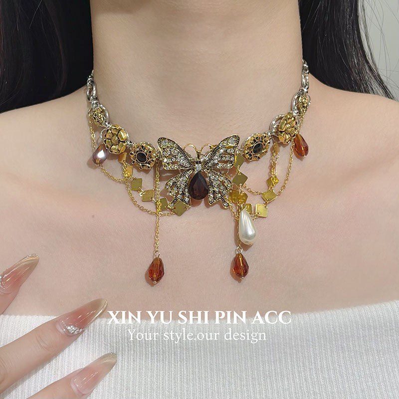 Vintage Necklace-Blind Bag